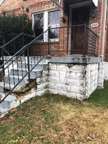 $260,000 | 2503 Louis Avenue, Brentwood, MO 63144