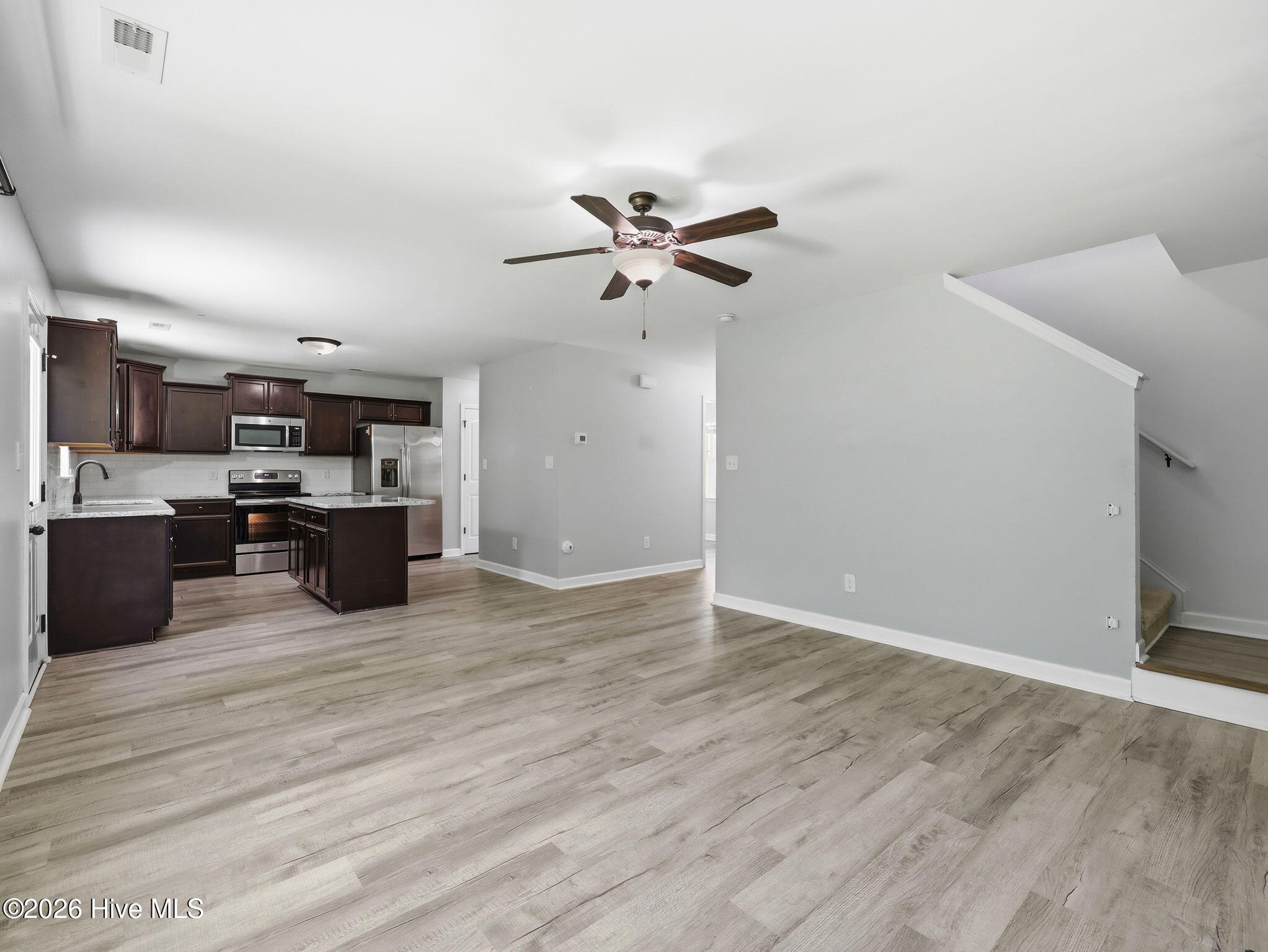 121 Barnhouse Road Jacksonville, NC 28546 - Photo 11 of 46