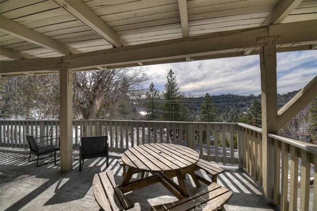 27814 North Bay Road Lake Arrowhead, CA 92352 - Photo 31 of 68