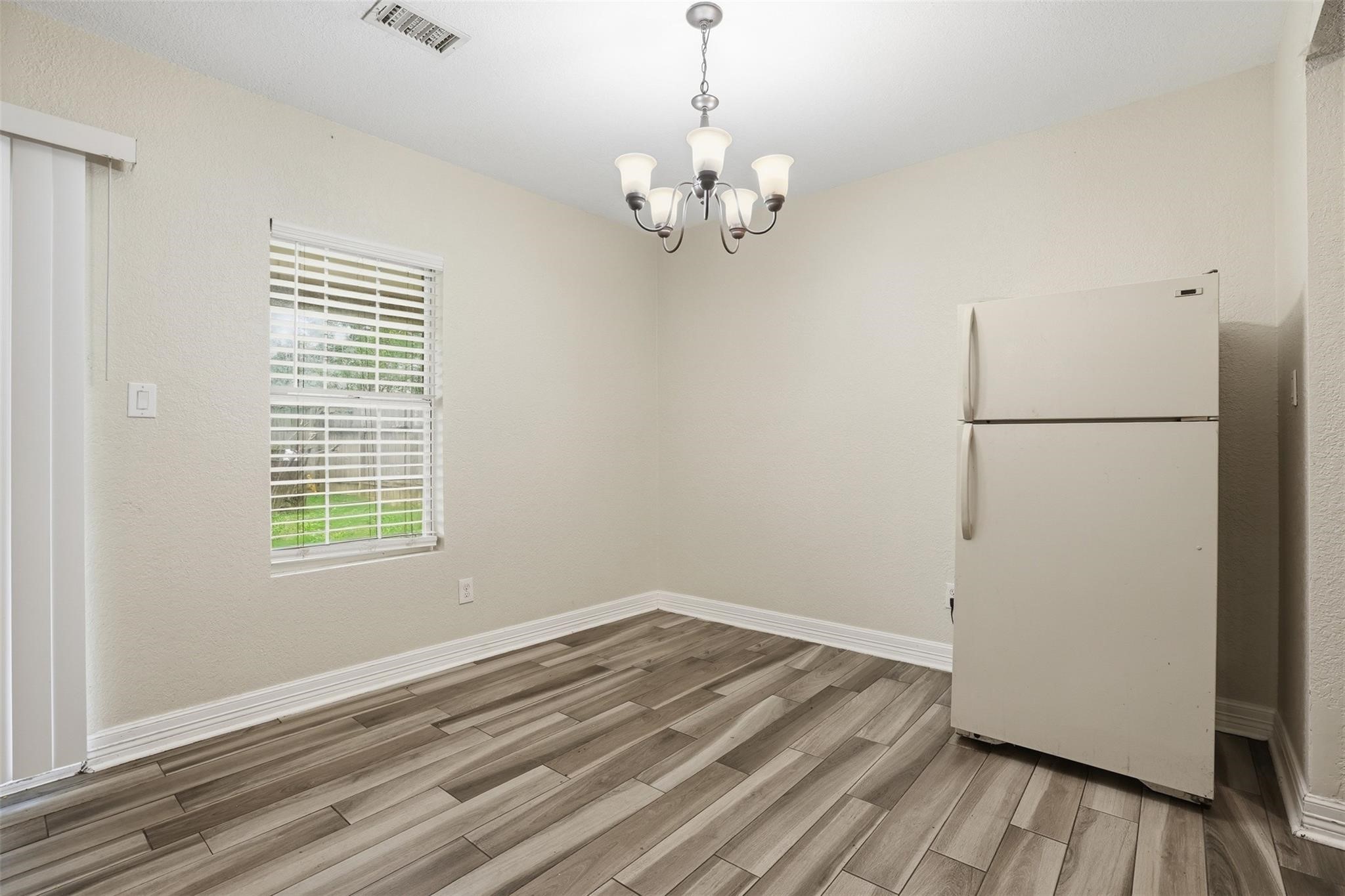 8131 Warren Road Houston, TX 77040 - Photo 8 of 22