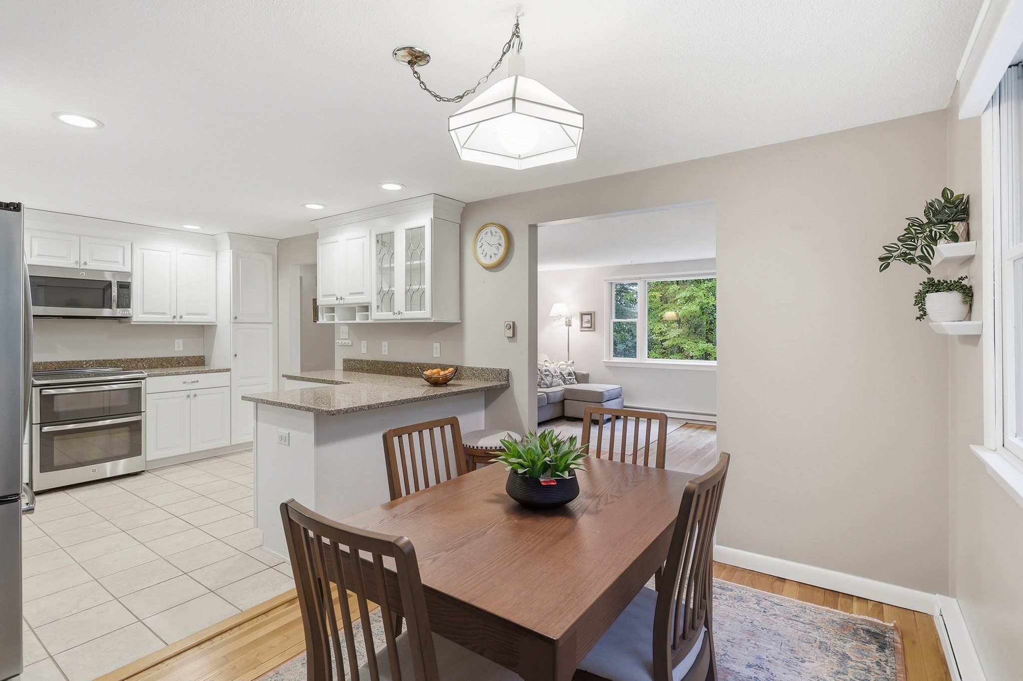 10 Beaver Brook Road Littleton, MA 01460 - Photo 6 of 31 Gallery Image 6