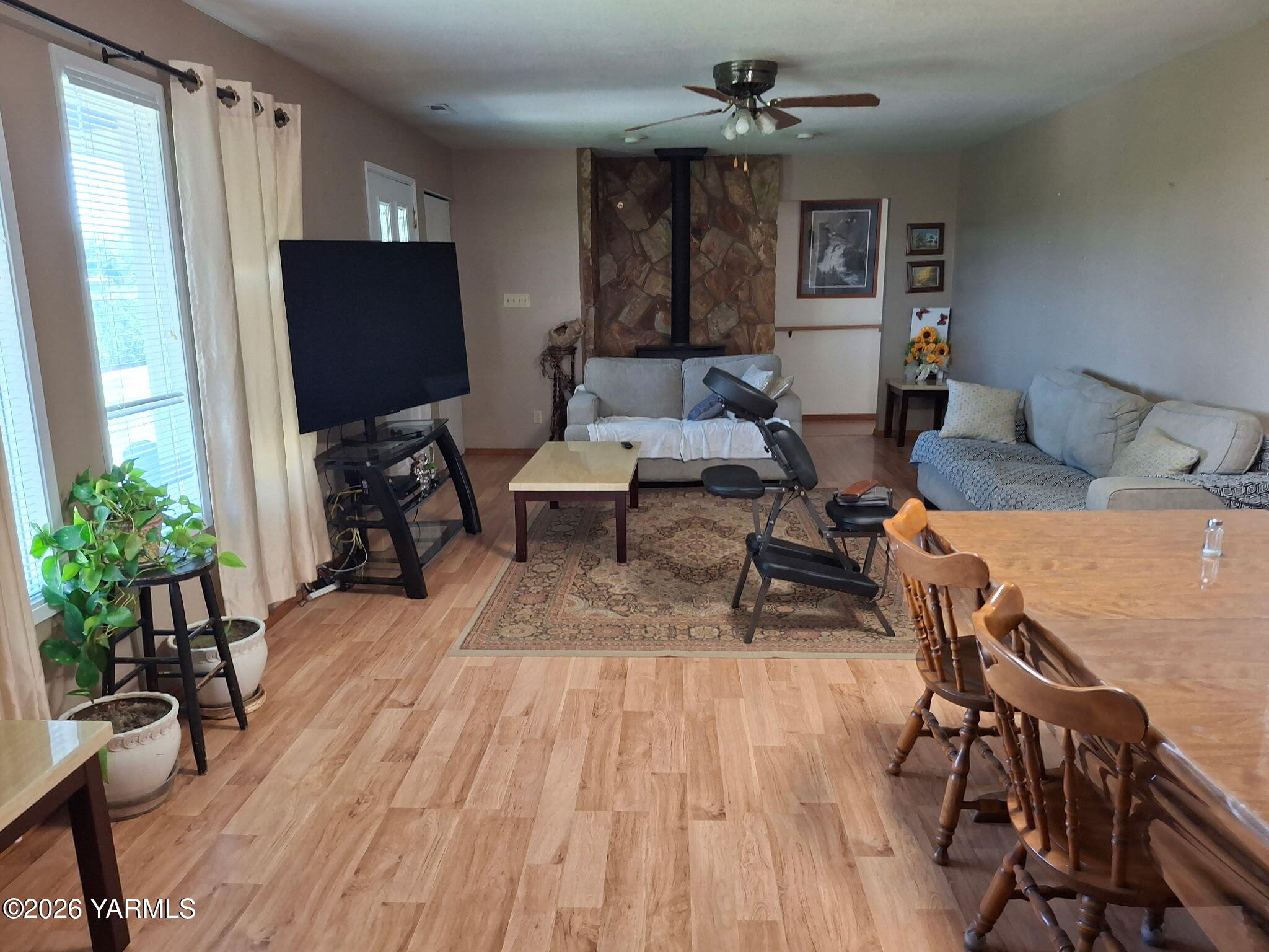 400 Dayton Road Grandview, WA 98930 - Photo 8 of 26 20260730_135258