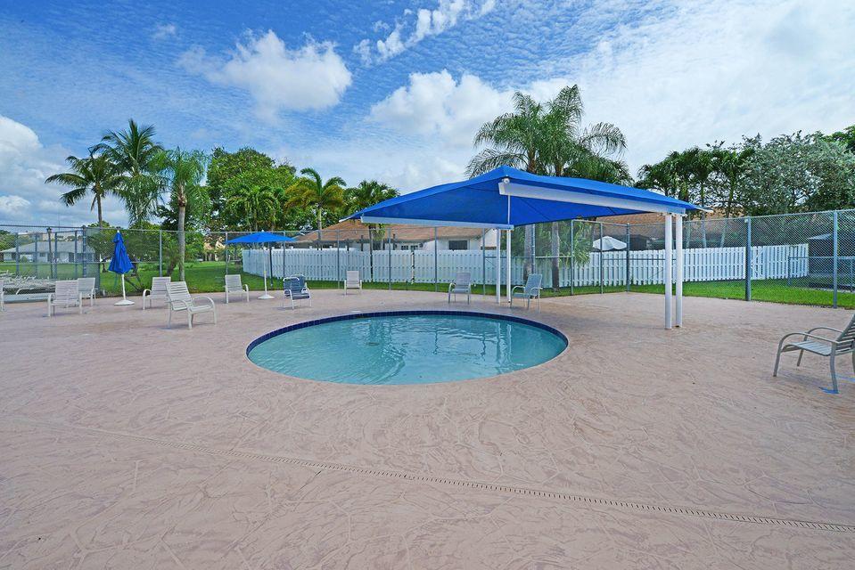 9813 Orange Park Trail Boca Raton, FL 33428 - Photo 36 of 60 20200612135734674686000000-o