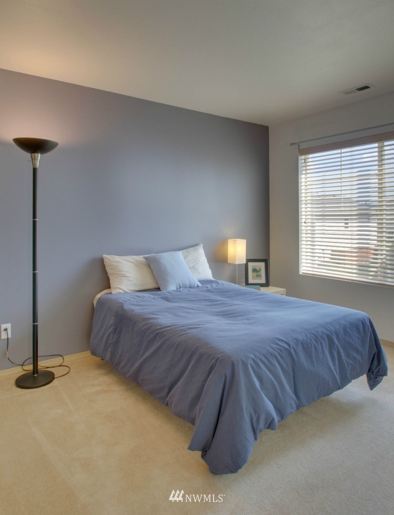 18135 168th Way Southeast Renton, WA 98058 - Photo 15 of 25 Gallery Image 15