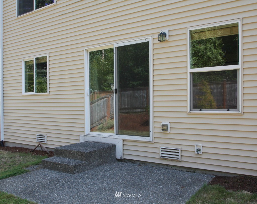 18135 168th Way Southeast Renton, WA 98058 - Photo 20 of 25 Gallery Image 20