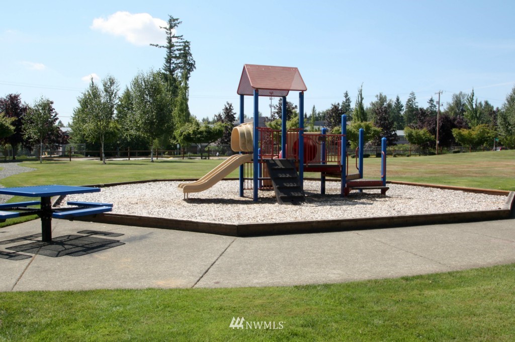 18135 168th Way Southeast Renton, WA 98058 - Photo 25 of 25 Gallery Image 25