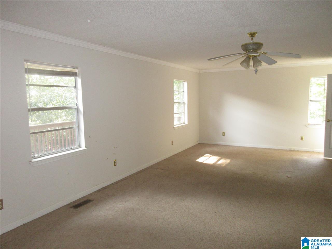 415 13th Place Pleasant Grove, AL 35127 - Photo 9 of 10