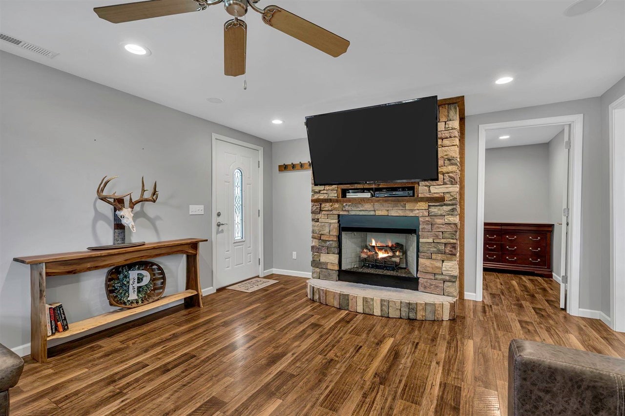1139 Marshall Road Russellville, KY 42276 - Photo 9 of 50 Gallery Image 9