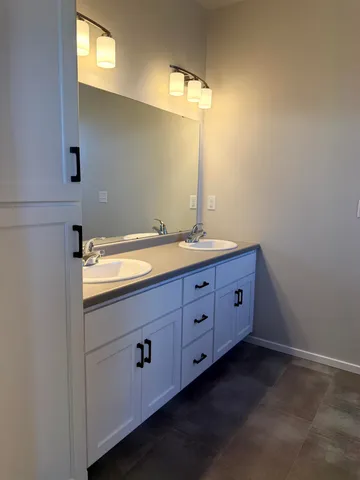 $469,900 | N9315 Gemstone Court, Appleton, WI 54915