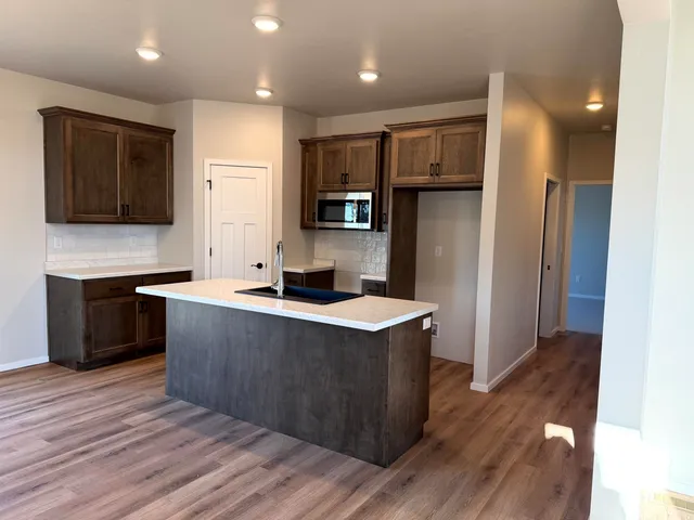 $469,900 | N9315 Gemstone Court, Appleton, WI 54915