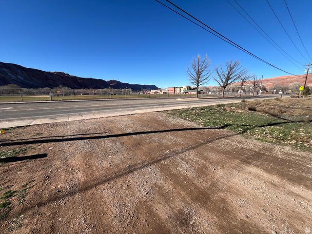661 Fourth E Street Moab, UT 84532 - Photo 4 of 7