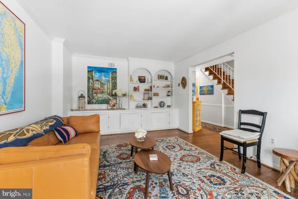 $675,000 | 8240 Taunton Place, Springfield, VA 22152