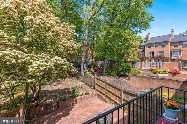 $675,000 | 8240 Taunton Place, Springfield, VA 22152