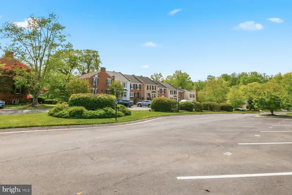 $675,000 | 8240 Taunton Place, Springfield, VA 22152