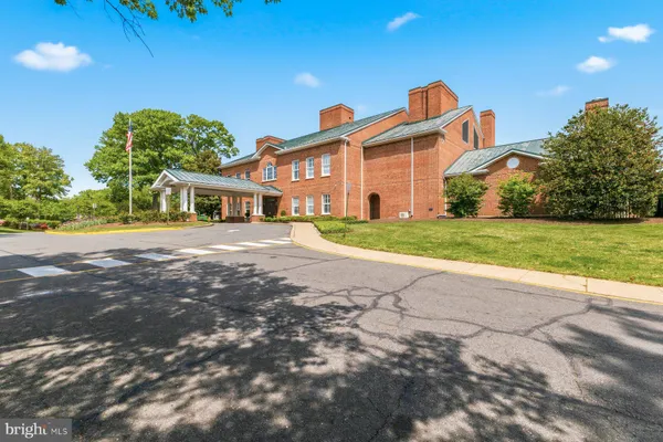 $675,000 | 8240 Taunton Place, Springfield, VA 22152