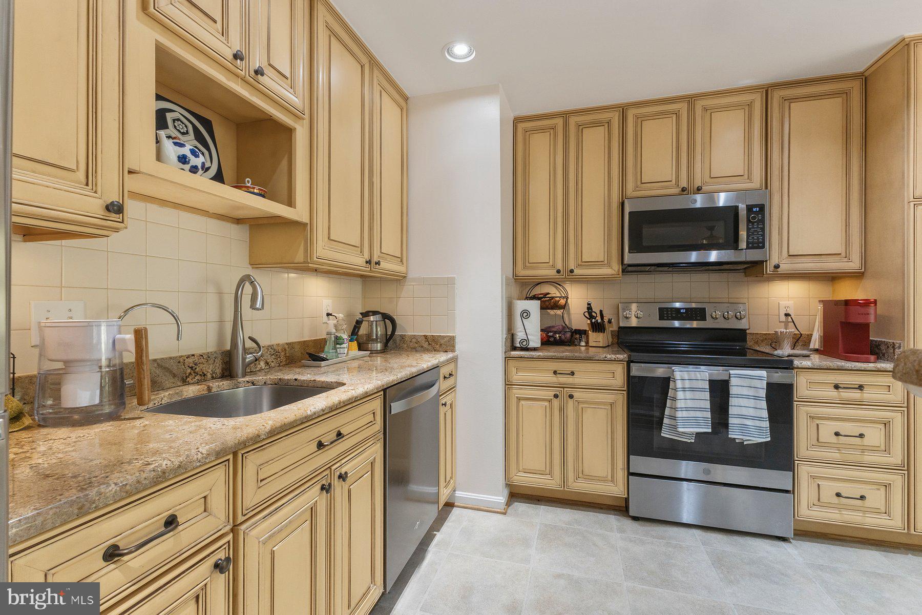 8240 Taunton Place Springfield, VA 22152 - Photo 7 of 48 Updated Kitchen