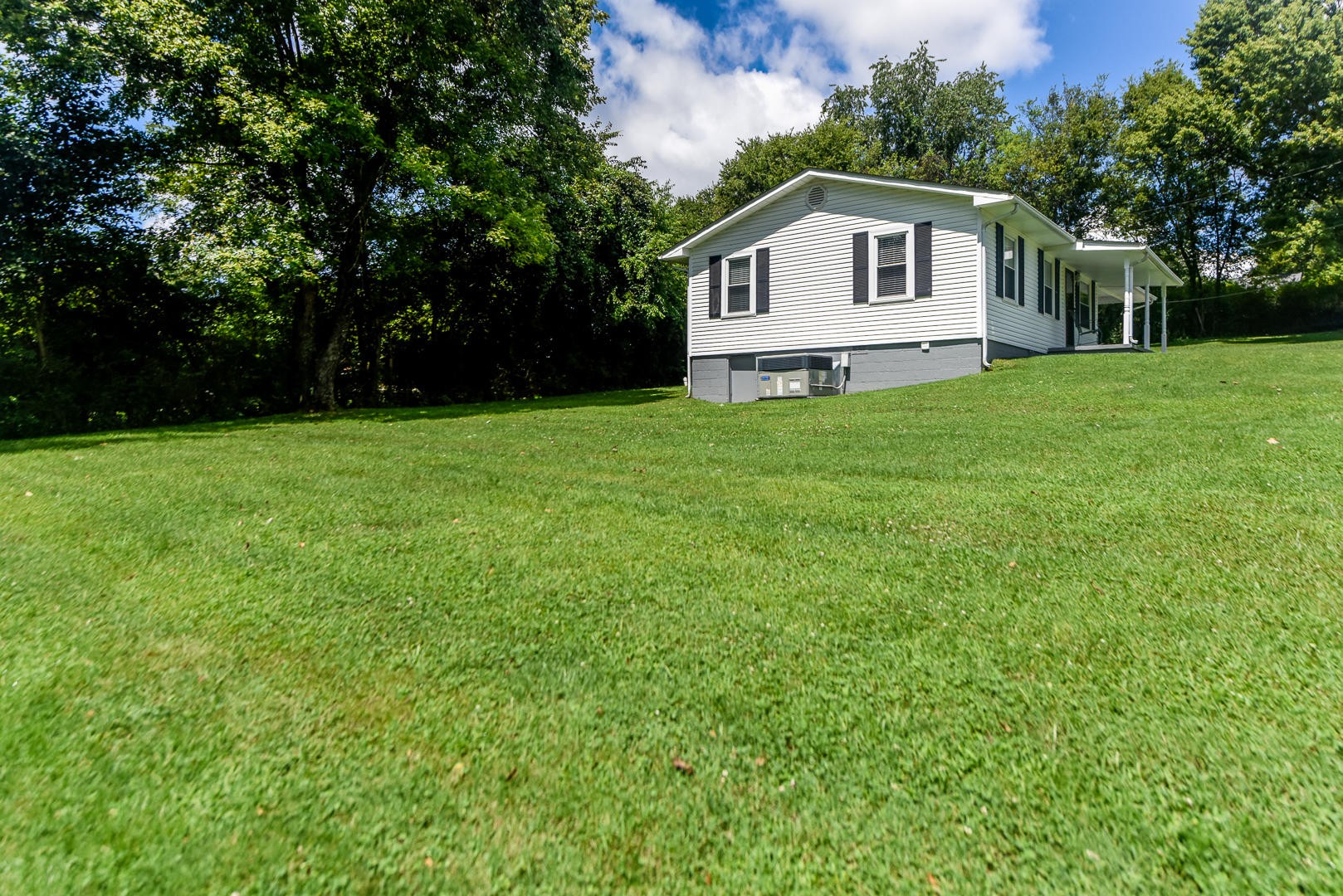 3741 Sams Road Rockford, TN 37853 - Photo 7 of 28 Gallery Image 7