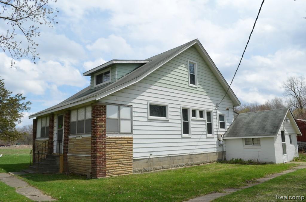 47611 Ford Road Canton, MI 48187 - Photo 1 of 4