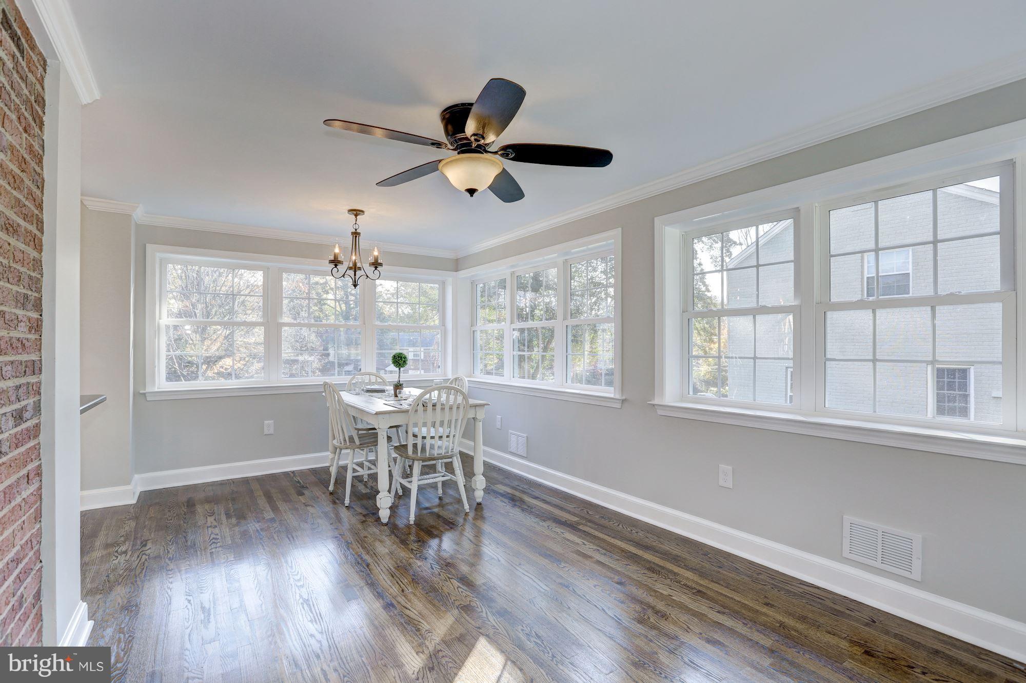 10012 Greenock Road Silver Spring, MD 20901 - Photo 12 of 30 Family Room