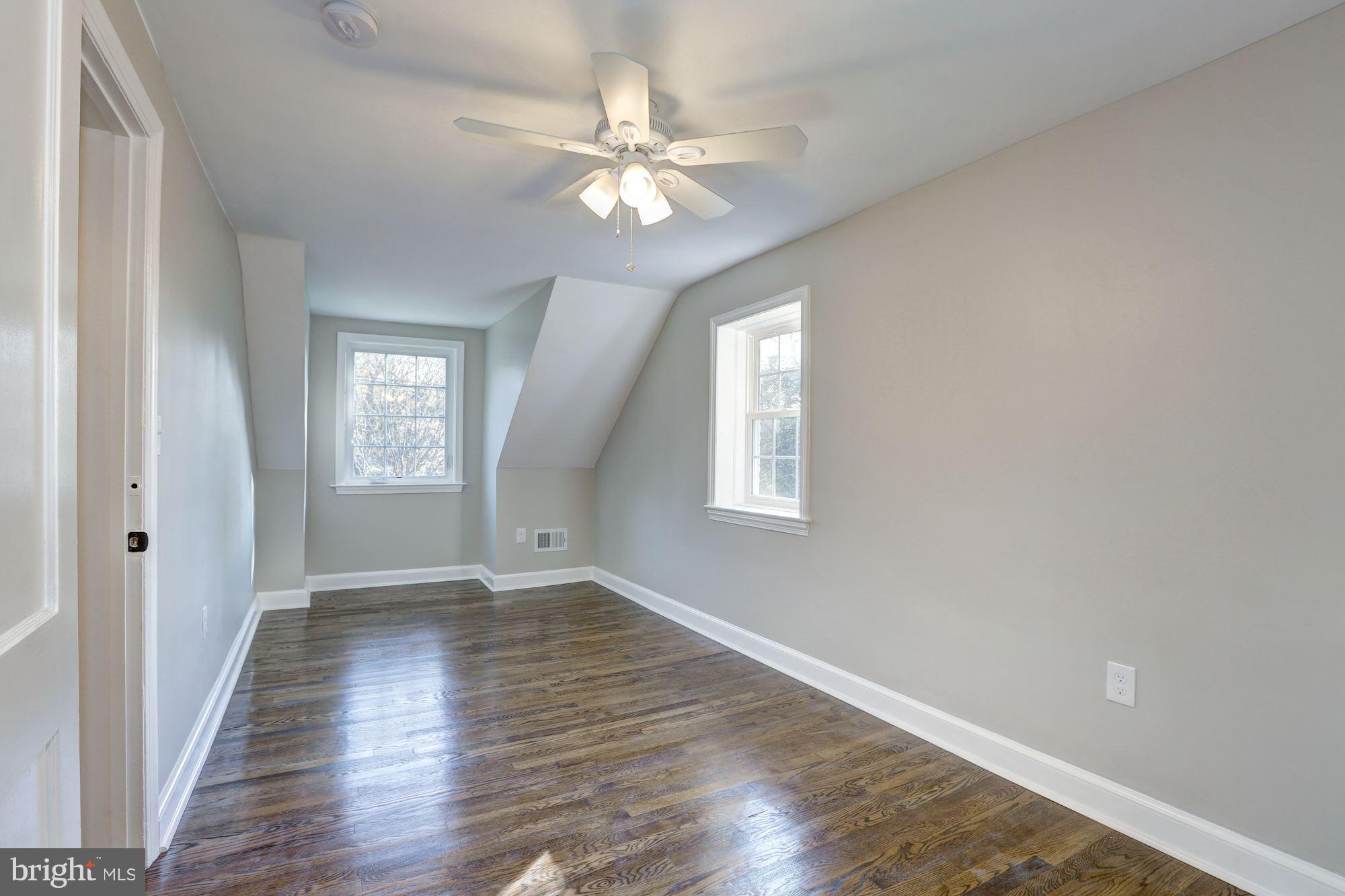 10012 Greenock Road Silver Spring, MD 20901 - Photo 16 of 30 Bedroom