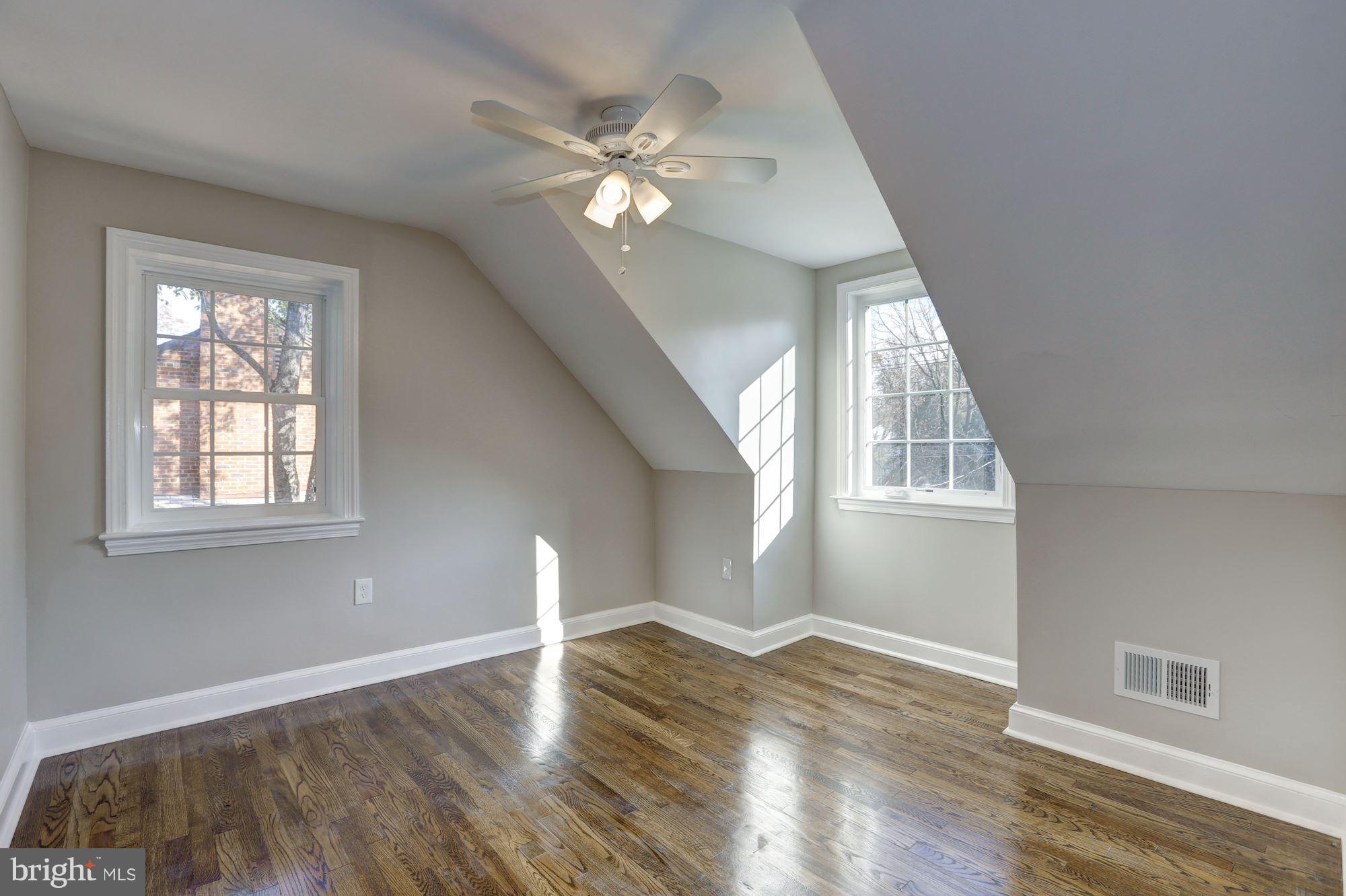 10012 Greenock Road Silver Spring, MD 20901 - Photo 18 of 30 Bedroom (Master)