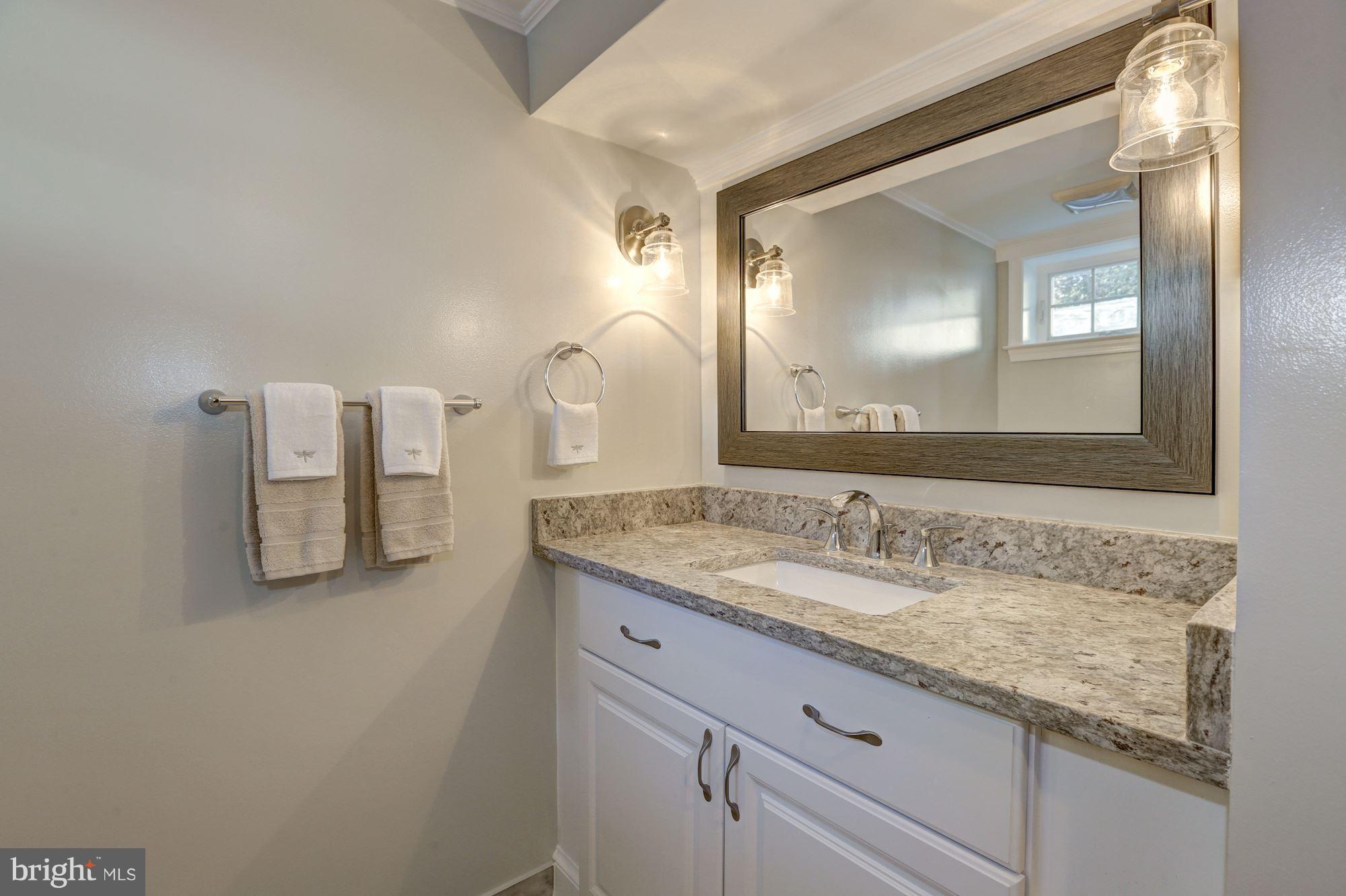 10012 Greenock Road Silver Spring, MD 20901 - Photo 25 of 30 Bath