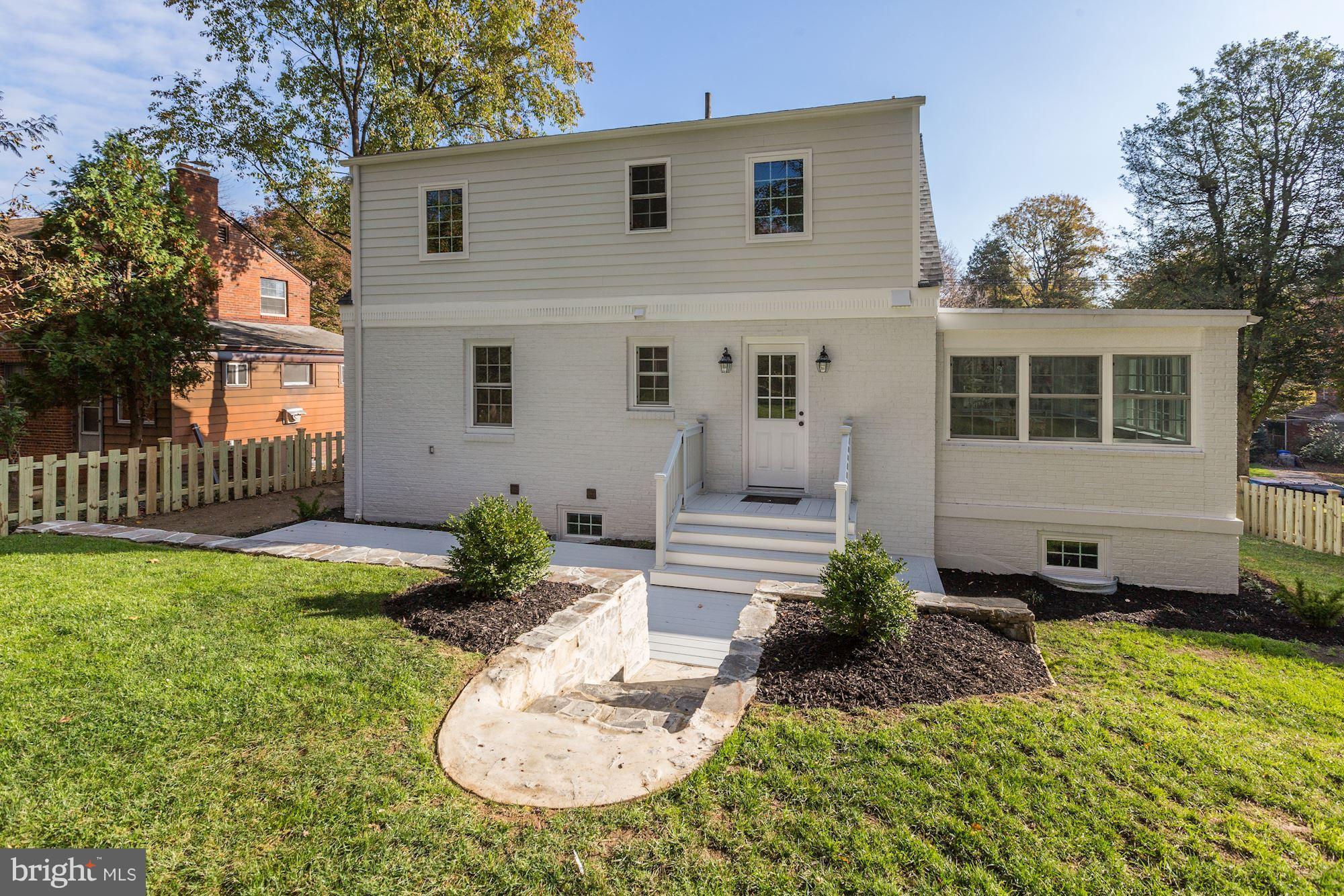 10012 Greenock Road Silver Spring, MD 20901 - Photo 27 of 30 Exterior (Rear)
