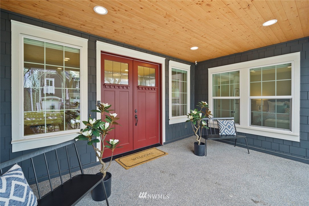 10032 Northeast 162nd Street Bothell, WA 98011 - Photo 2 of 40 Gallery Image 2