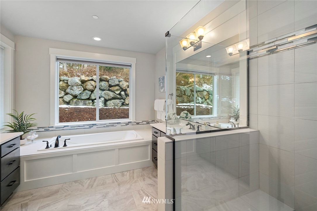 10032 Northeast 162nd Street Bothell, WA 98011 - Photo 28 of 40 Gallery Image 28