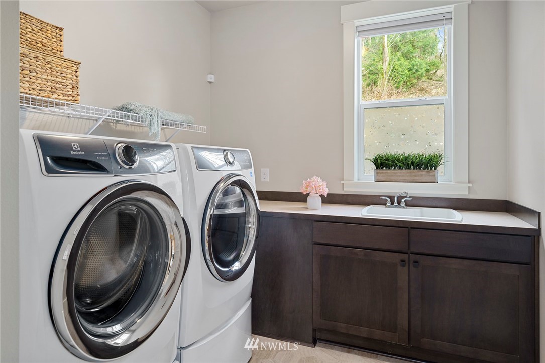 10032 Northeast 162nd Street Bothell, WA 98011 - Photo 29 of 40 Gallery Image 29