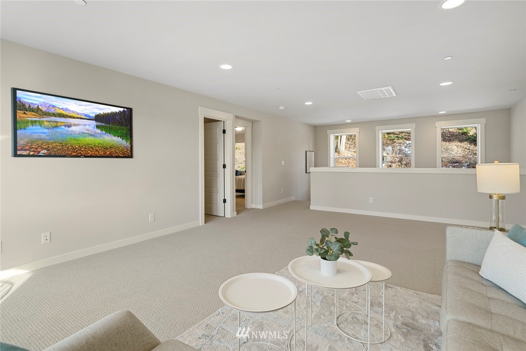 10032 Northeast 162nd Street Bothell, WA 98011 - Photo 32 of 40 Gallery Image 32