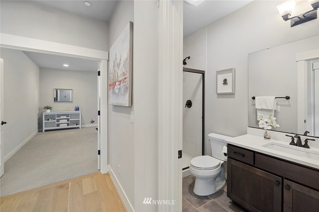 10032 Northeast 162nd Street Bothell, WA 98011 - Photo 7 of 40 Gallery Image 7
