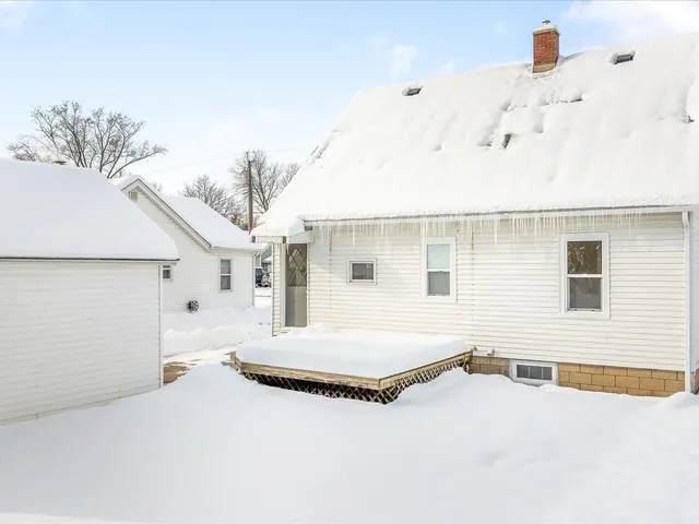 $194,500 | 7643 Rogers Street, Machesney Park, IL 61115