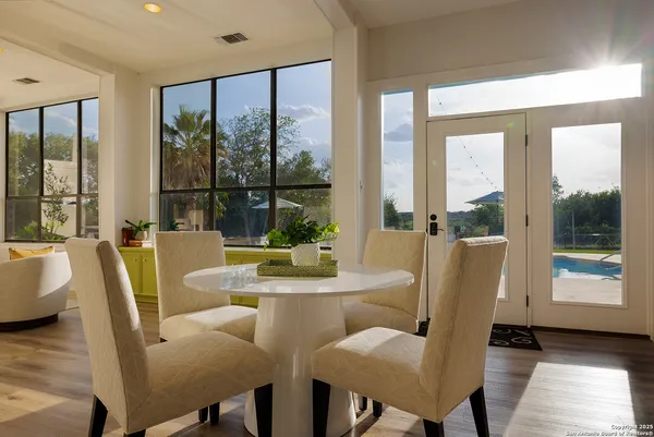 $10,500 | 625 Paseo Canada, Hollywood Park, TX 78232