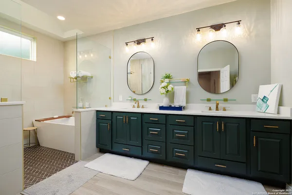 $10,500 | 625 Paseo Canada, Hollywood Park, TX 78232