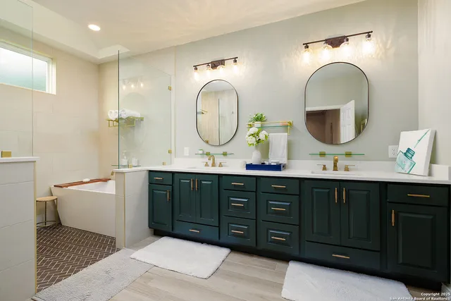 $10,500 | 625 Paseo Canada, Hollywood Park, TX 78232