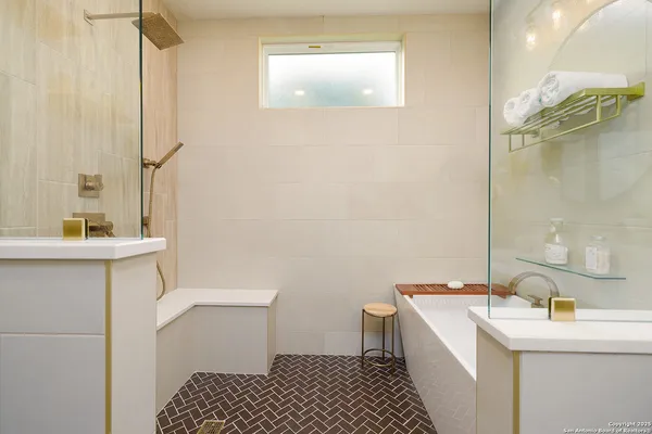 $10,500 | 625 Paseo Canada, Hollywood Park, TX 78232