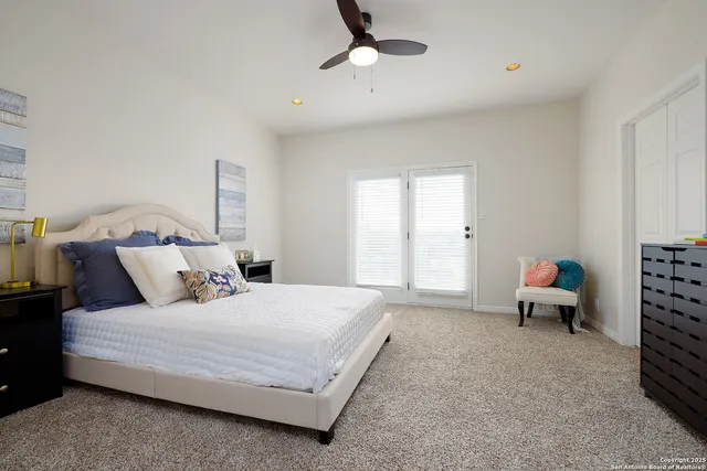 $10,500 | 625 Paseo Canada, Hollywood Park, TX 78232