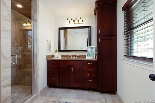 $10,500 | 625 Paseo Canada, Hollywood Park, TX 78232