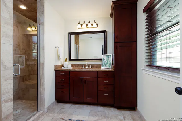 $10,500 | 625 Paseo Canada, Hollywood Park, TX 78232