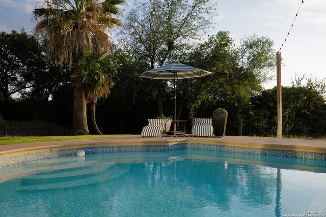 $10,500 | 625 Paseo Canada, Hollywood Park, TX 78232