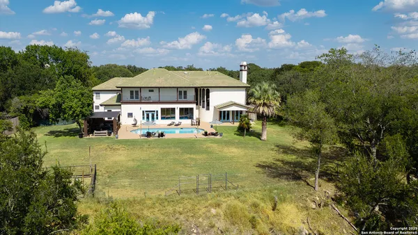 $10,500 | 625 Paseo Canada, Hollywood Park, TX 78232