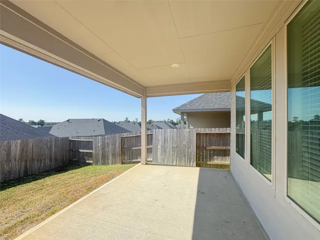 $2,450 | 519 Newcomb Hollow Drive, Conroe, TX 77304