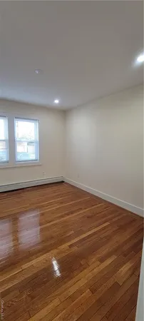 $2,699 | 15 Woodlawn Avenue, Unit 1F, Yonkers, NY 10704