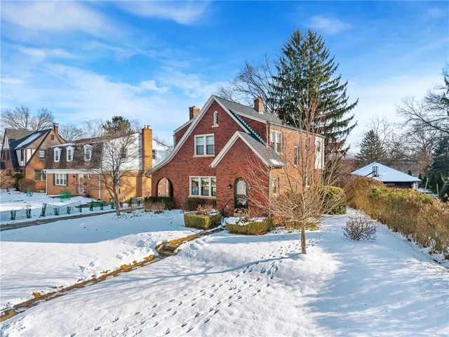 $550,000 | 23 Oxford Road, Pittsburgh, PA 15202