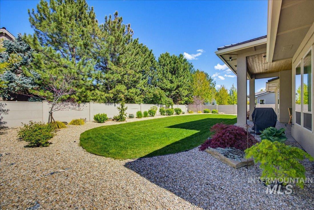 6642 North Crantini Way Meridian, ID 83646 - Photo 7 of 50