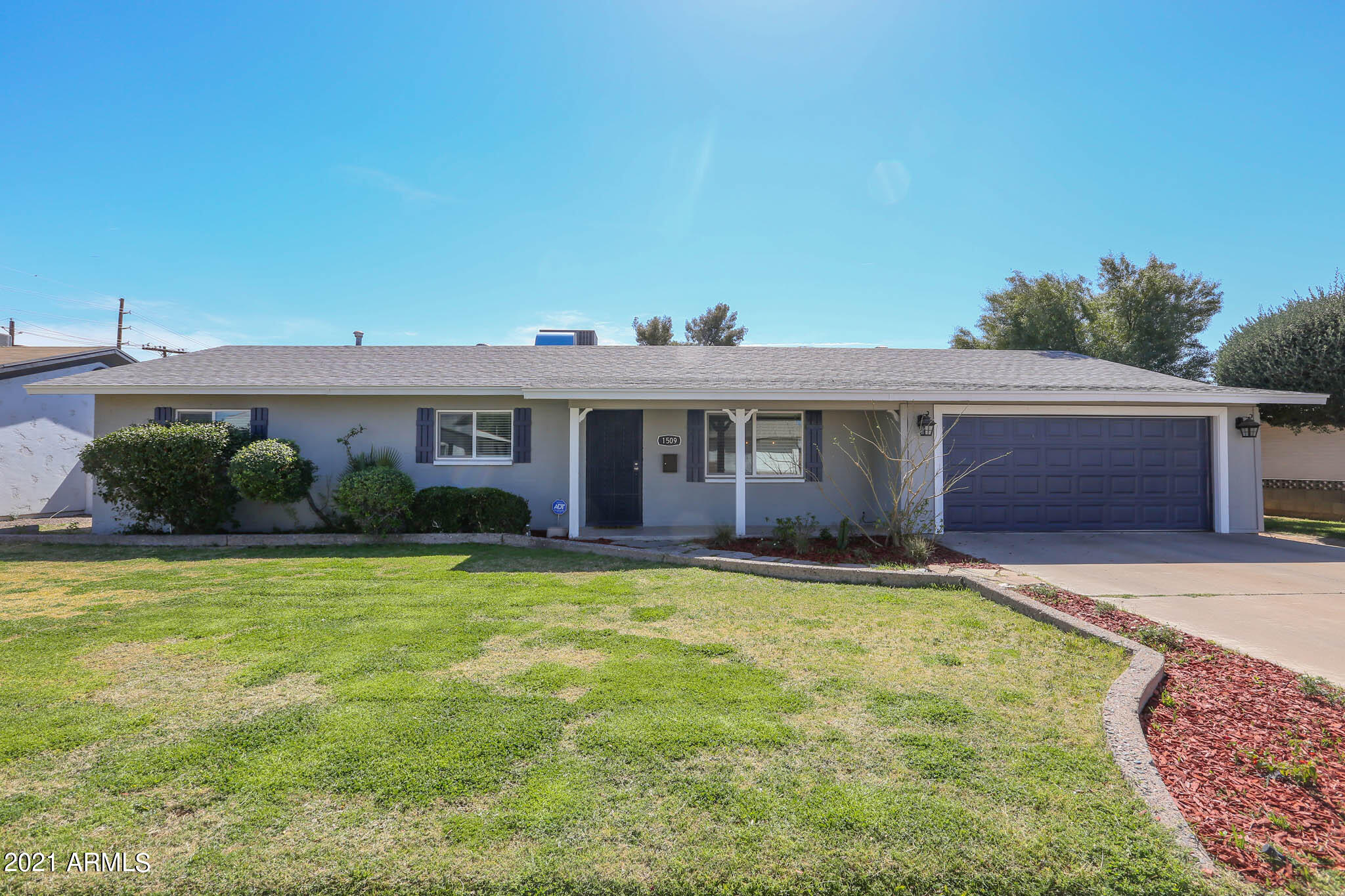1509 West Lamar Road Phoenix, AZ 85015 - Photo 1 of 30 Lamar Front View