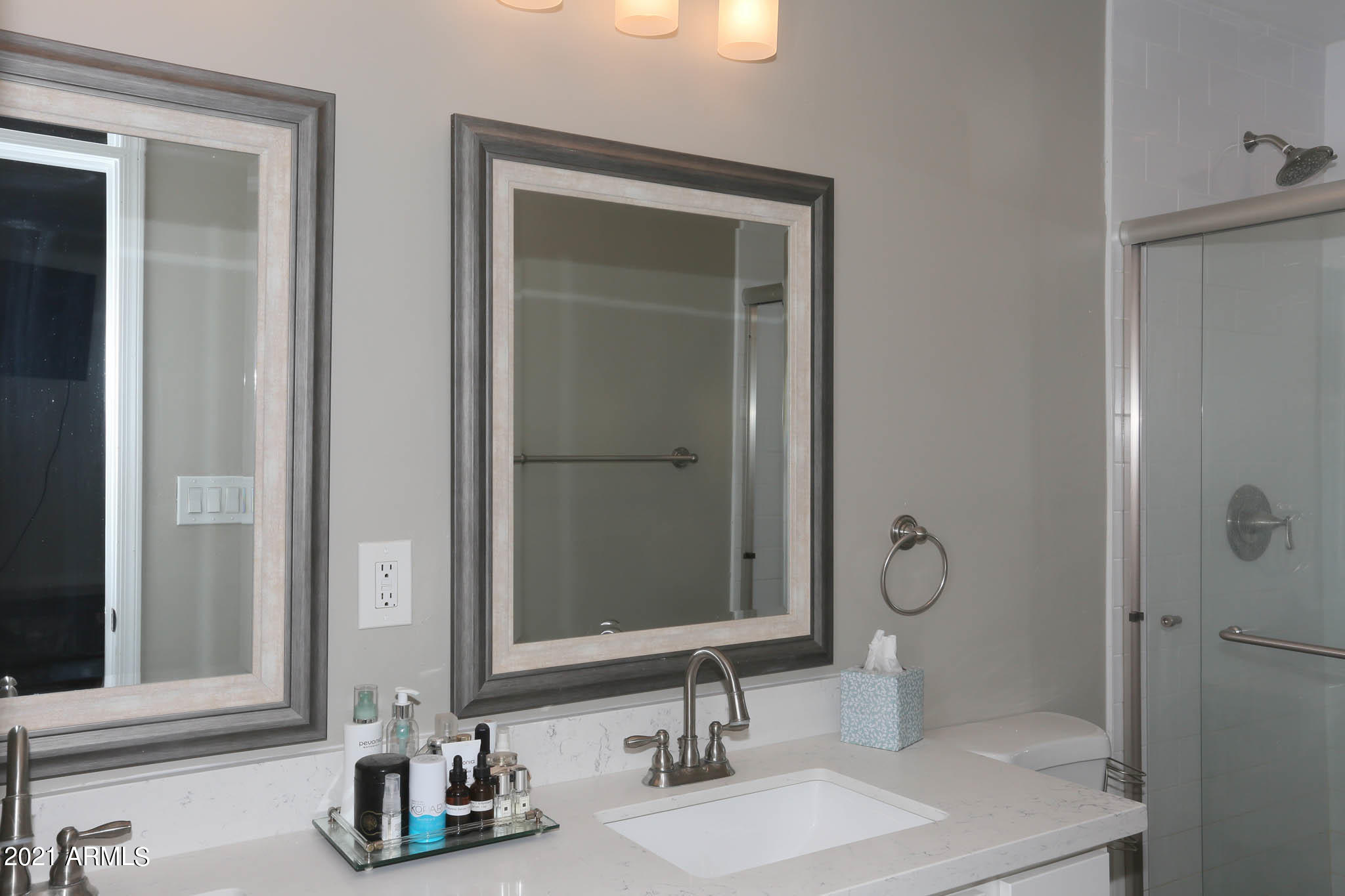 1509 West Lamar Road Phoenix, AZ 85015 - Photo 18 of 30 LamarMaster Bath