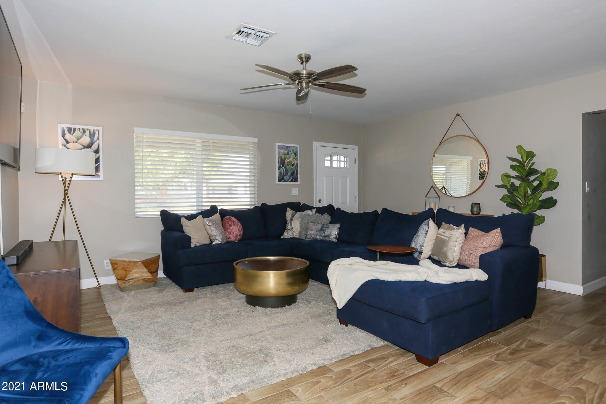 1509 West Lamar Road Phoenix, AZ 85015 - Photo 4 of 30 LamarGreat Room