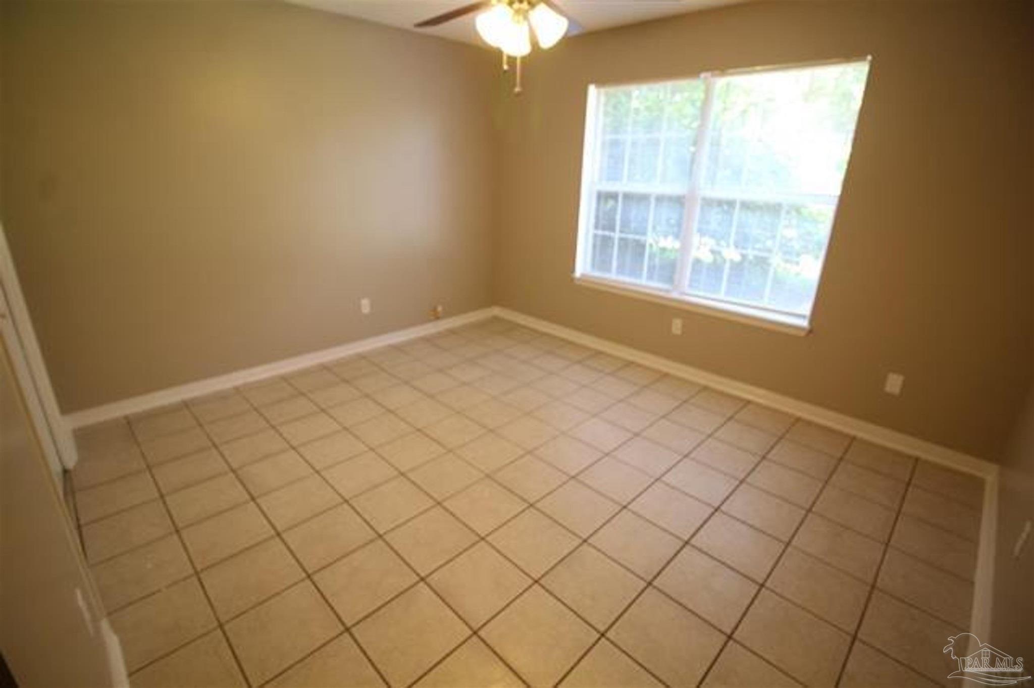 1323 Dog Track Road Pensacola, FL 32506 - Photo 9 of 16 Gallery Image 9